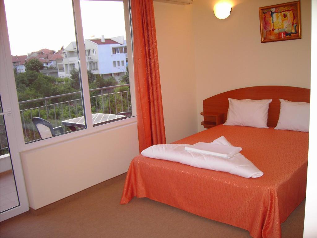 Family Hotel Deja Vu Ravda Chambre photo