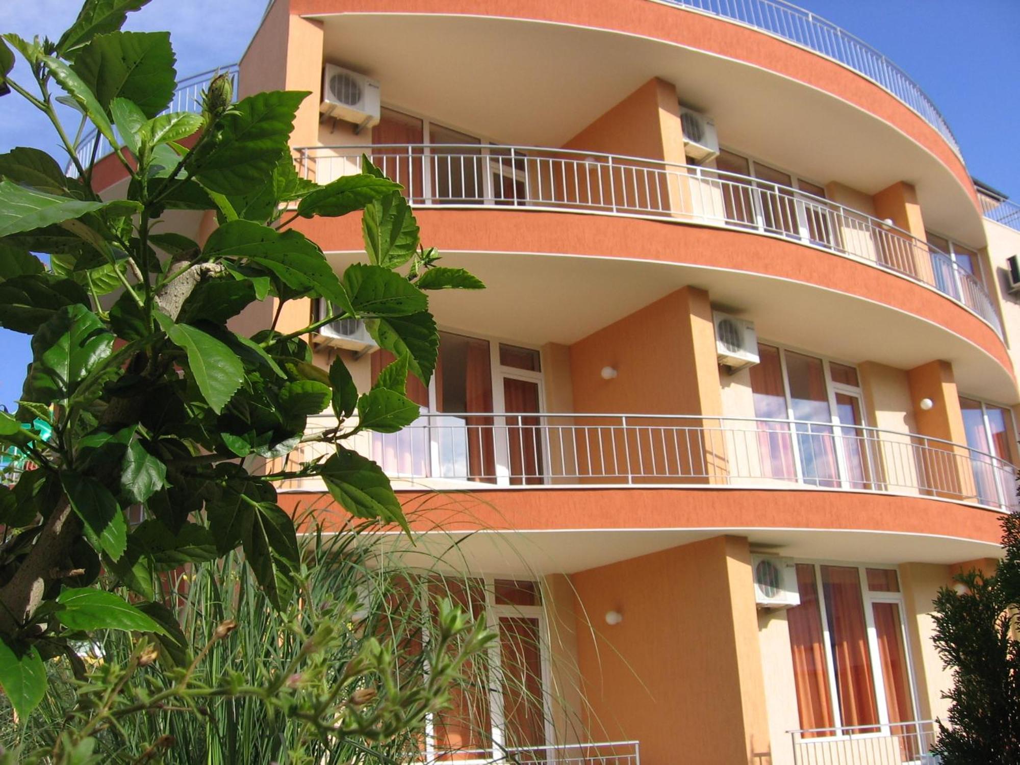 Family Hotel Deja Vu Ravda Extérieur photo